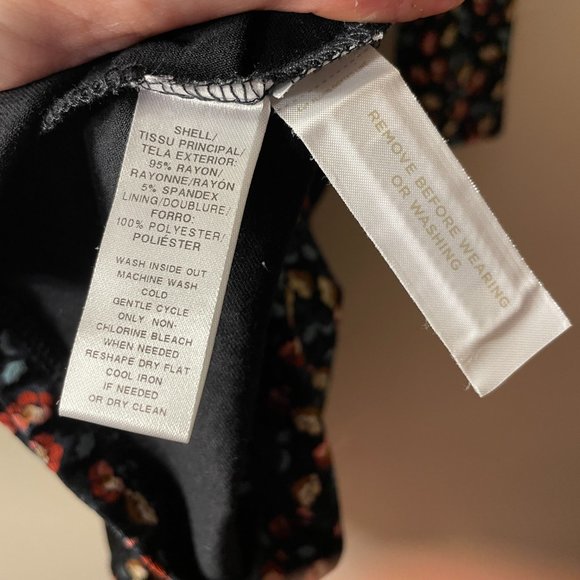 🔥 LOFT | Black Floral Soft Rayon Knit Wrap Dress Small - Picture 6 of 6